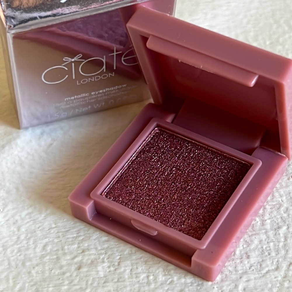 CIATÉ LONDON Single Eyeshadow - Picture 3 of 3